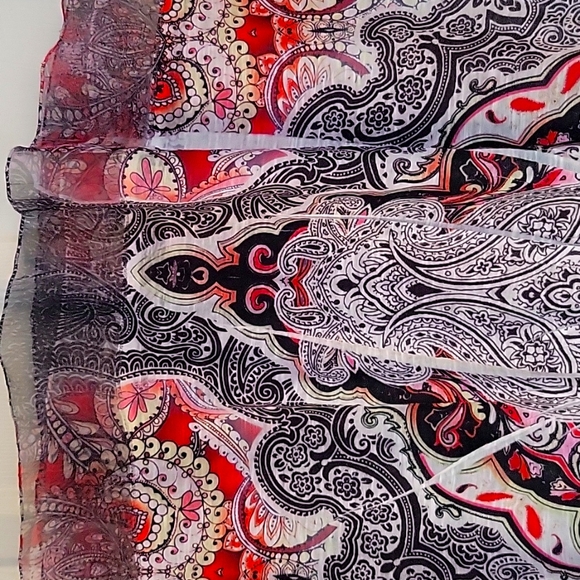 Multi ColorTop - Picture 3 of 3